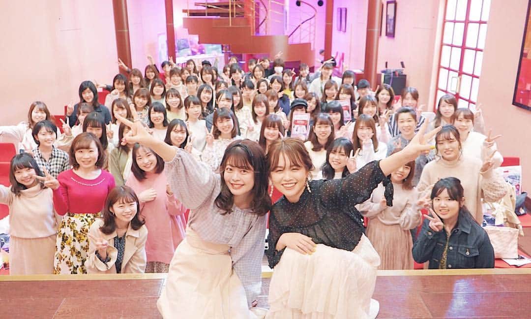 TaVisionさんのインスタグラム写真 - (TaVisionInstagram)「今日は、先日の鹿児島の思い出を語るトークイベントでした！﻿ ﻿ 500名近い応募があったようで、、本当にありがとうございました！﻿ ﻿ 鹿児島旅を振り返りながら、思い出話や裏話で盛り上がりました、、！﻿ 来て頂けた方限定で、今回の旅のパンフレットやお土産のお菓子などをプレゼントさせて頂き、皆さんの笑顔を見ることができてとても嬉しかったです！﻿ ﻿ 来てくれた皆さん、本当にありがとうございました！！﻿ ﻿ ゆうこす&ももちより﻿ ﻿ #TaVision #kagoshimaモテ旅 #鹿児島旅 #菅本裕子 #牛絵桃子 #ゆうこす #ももち」3月24日 18時26分 - tavision.tv
