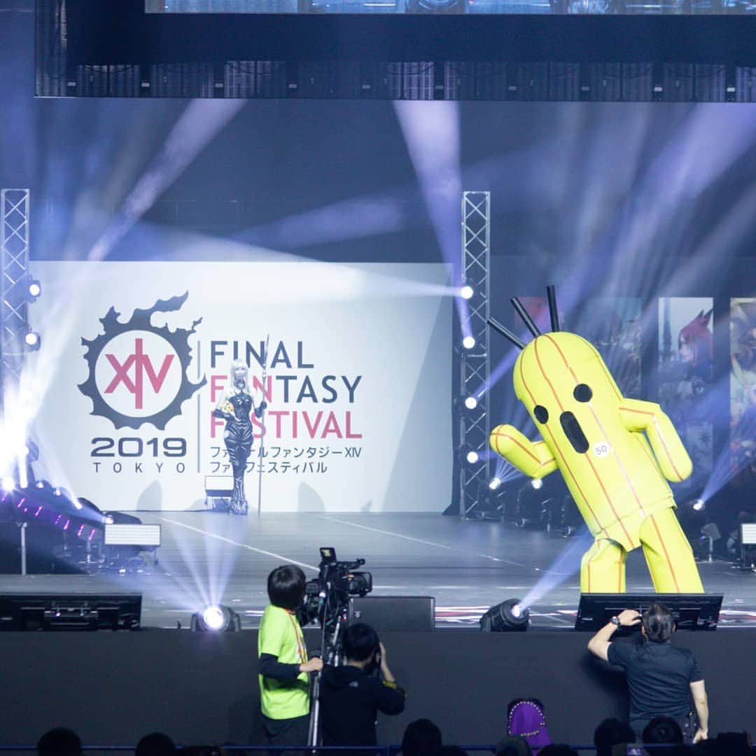 FINAL FANTASY XIVさんのインスタグラム写真 - (FINAL FANTASY XIVInstagram)「ICYMI - An impressive turnout for this year's cosplay contest at #FFXIV #FanFest2019 in Tokyo! Congratulations to all of our winners!」3月24日 18時41分 - ffxiv