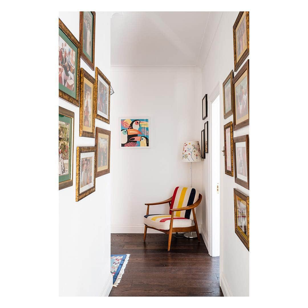 The Modern Houseさんのインスタグラム写真 - (The Modern HouseInstagram)「Bowled Over: a 1920s apartment located opposite Lord's Cricket Ground. Link in bio for St John’s Wood Court sales particulars.  #artdecohomes #apartmentliving #londonhomes」3月24日 18時53分 - themodernhouse