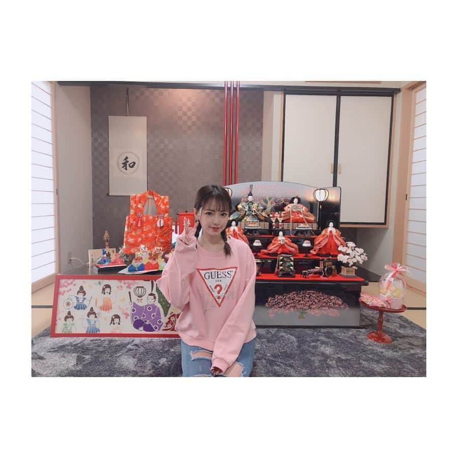 前川琳菜（りなち）さんのインスタグラム写真 - (前川琳菜（りなち）Instagram)「✩‧₊˚ . . 毎年必ず実家で雛人形飾ってくれてる🎎🌸✨ あとちっちゃい頃に作ったオリジナル雛人形❤️笑笑 たぶん3歳くらいからのやつかな〜💭 そこから毎年保育園で作ってたらしい🐣 自分の言うのもアレだけどなかなかクオリティ高め！笑笑 こんなに成長しましたよ👧🏻🎀 . . #happybirthday #happybirthdaytome #팔로우 #소통 #셀카 #셀카그램 #셀카놀이 #셀카타임 #셀피 #셀스타그램 #훈스타그램 #팔로미 #얼스타그램 #모델 #생일축하합니다 #お誕生日 #平成最後の誕生日 #21歳 #ひな祭り #雛人形」3月24日 19時08分 - rina__maekawa