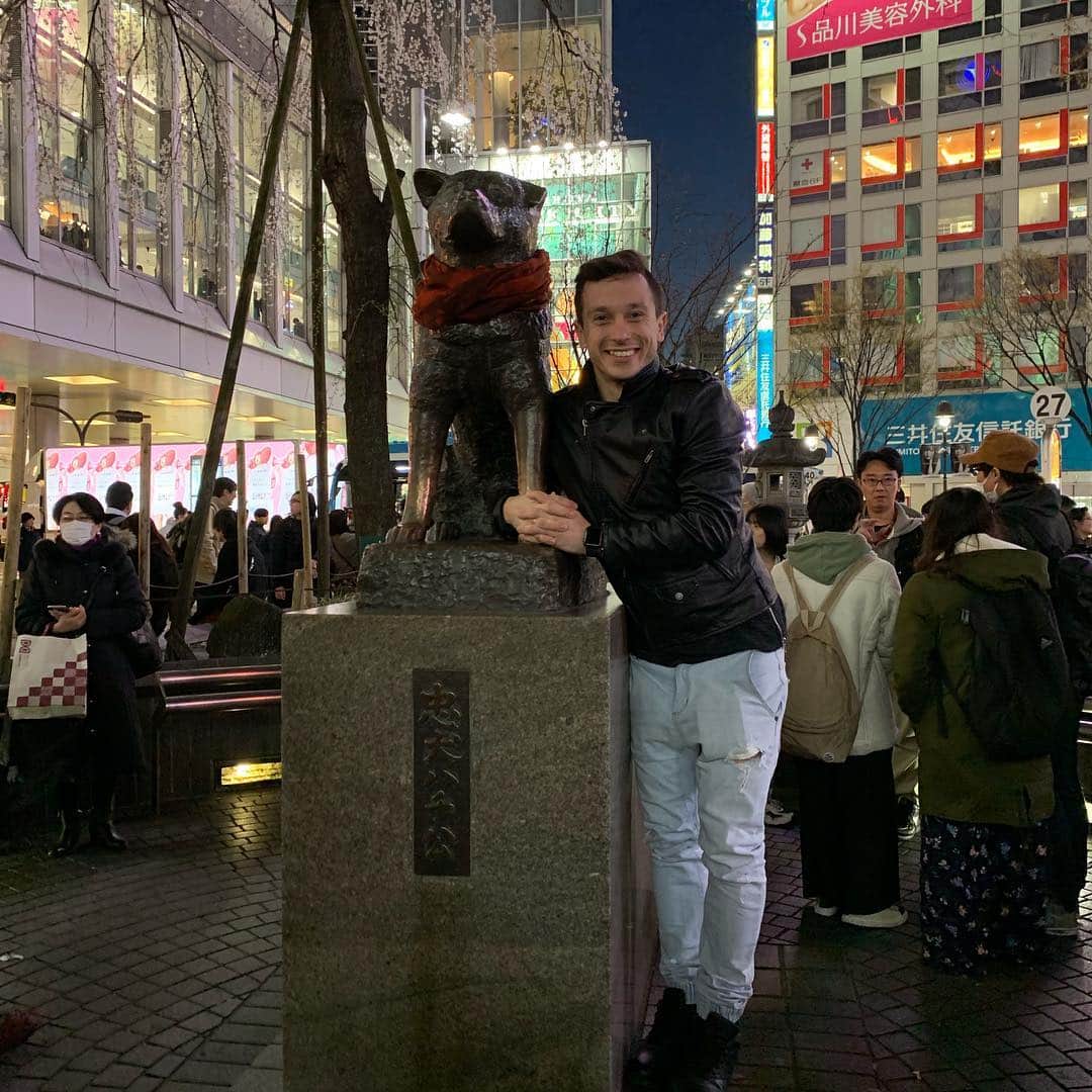 オレクシイ・ビチェンコのインスタグラム：「#tokyo#japan#hachiko#goodday#fun#🇯🇵」