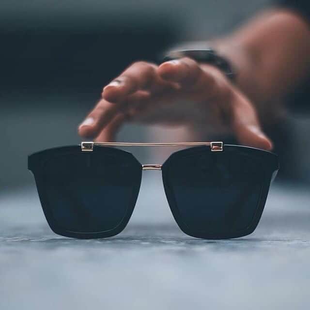 STYLE4GUYSのインスタグラム：「@Rigatoeyewear 🔥 Quadro X Black 🕶  Rigato Is Ending Its Famous QUADRO Frame, With Just A Few Pairs Left Online  See Why - 👉 Rigatoeyewear.com @rigatoeyewear」