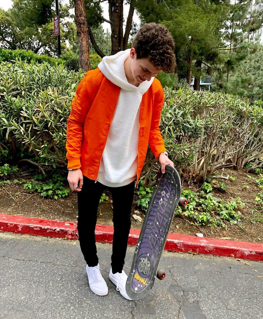 ヘイデン・サマーオールさんのインスタグラム写真 - (ヘイデン・サマーオールInstagram)「Sunday Funday 🧡🧡🧡」3月25日 5時39分 - haydensummerall