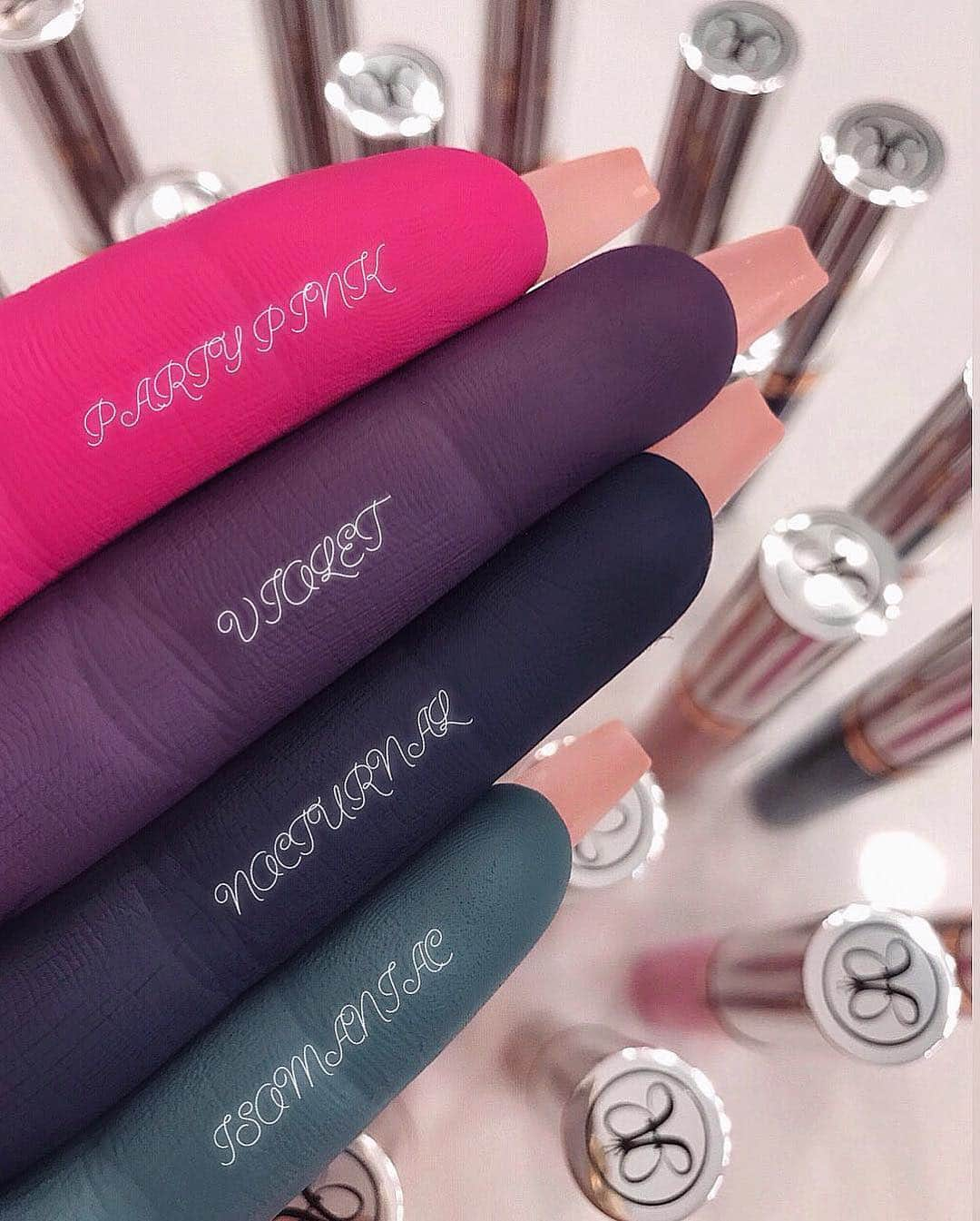 Anastasia Beverly Hillsさんのインスタグラム写真 - (Anastasia Beverly HillsInstagram)「ABH Liquid Lipsticks 👄 @mine.justine」3月25日 5時51分 - anastasiabeverlyhills