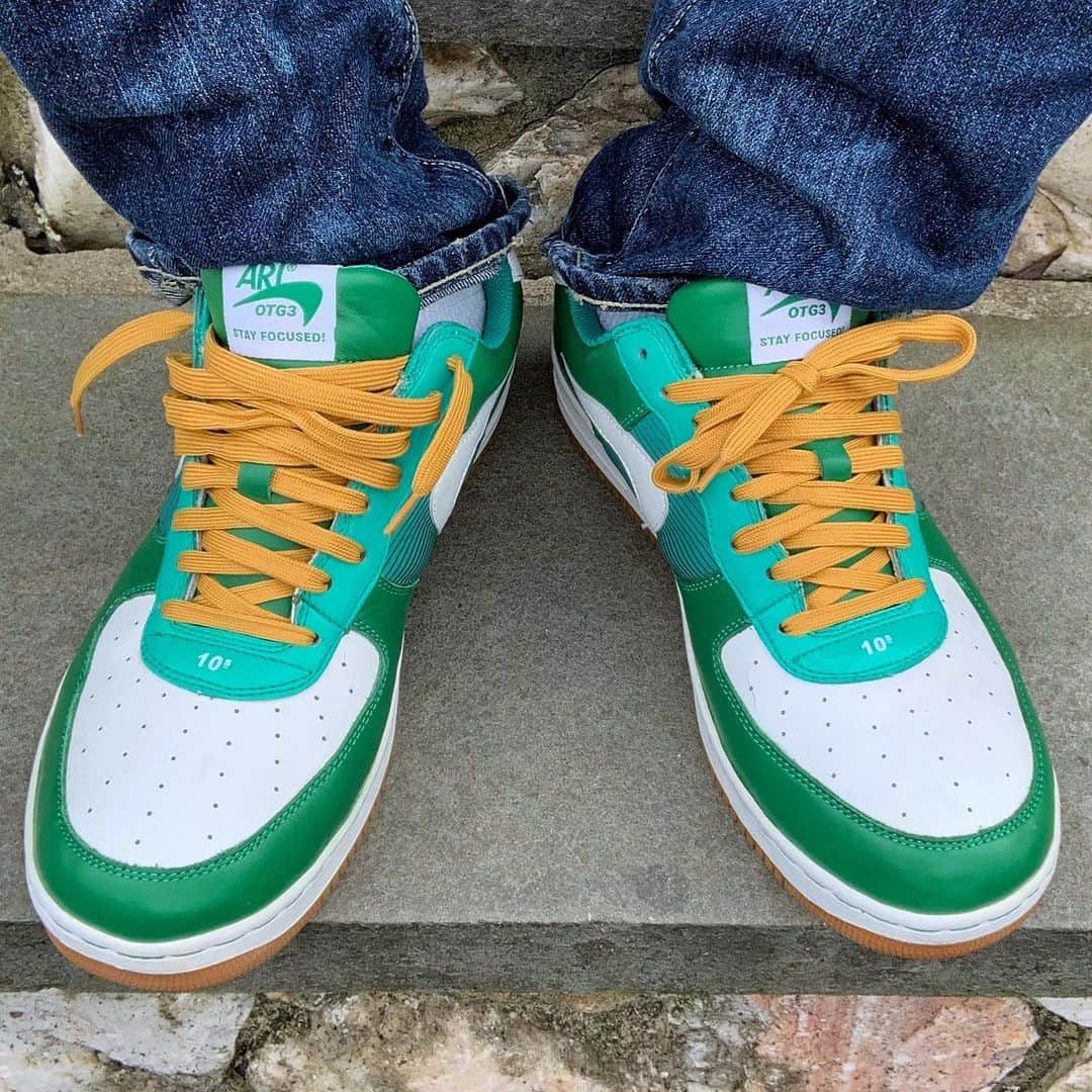 DJ Clark Kentさんのインスタグラム写真 - (DJ Clark KentInstagram)「#KickGameProper @Ari Menthol 10’s • 2006 • Its Just Different • My Man Ari Shook Things Up With These • #AriOnTheGo • #StayFRESH」3月25日 5時51分 - djclarkkent