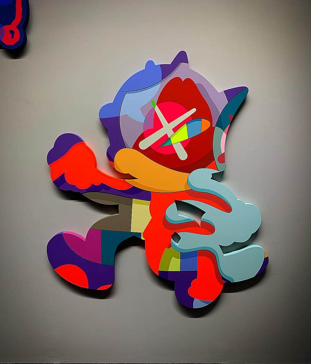 呉建豪さんのインスタグラム写真 - (呉建豪Instagram)「Fun times @kaws 🔥 big congrats! #alongtheway #kaws」3月24日 21時40分 - vannesswu