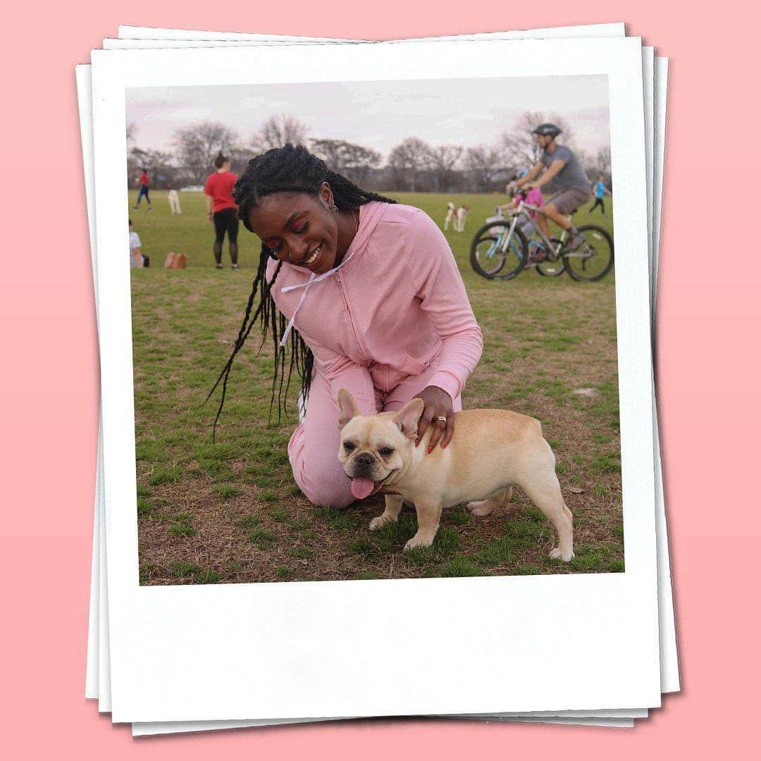 Victoria's Secret PINKさんのインスタグラム写真 - (Victoria's Secret PINKInstagram)「#NationalPuppyDay was the cutest day ever, we just had to show you our #PINKReps and their pups! Swipe to see ➡️🐶」3月24日 22時05分 - vspink