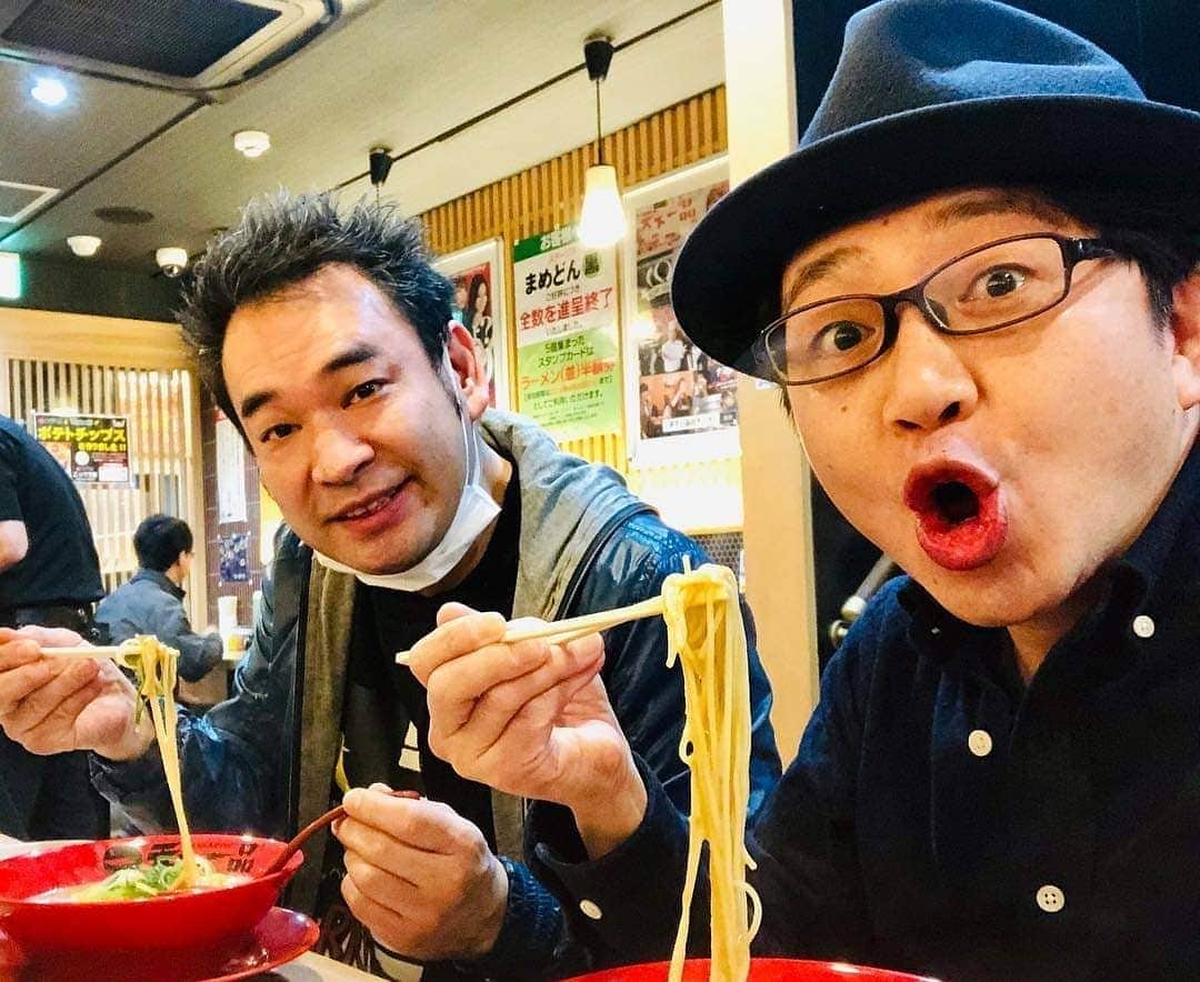 小林健一さんのインスタグラム写真 - (小林健一Instagram)「大阪公演、無事終了！ ご来場のお客様ありがとうございました。 大阪っぽいもの全然食べてない、、」3月24日 22時16分 - kenichi_koba