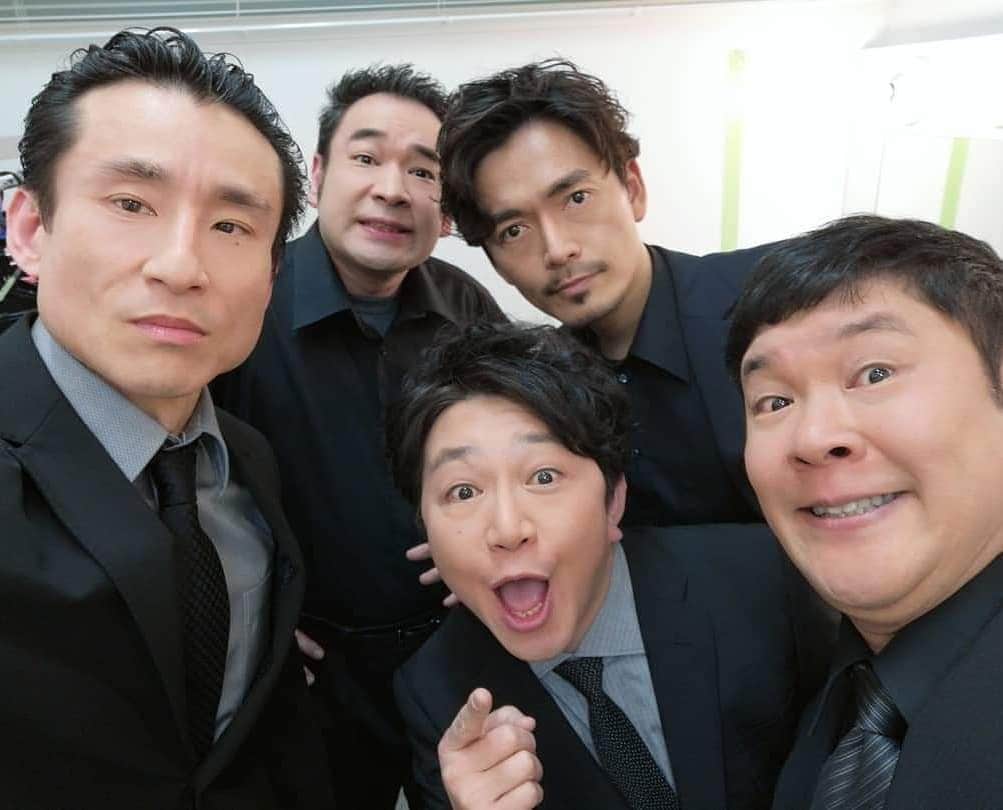 のインスタグラム：「大阪公演、無事終了！ ご来場のお客様ありがとうございました。 大阪っぽいもの全然食べてない、、」