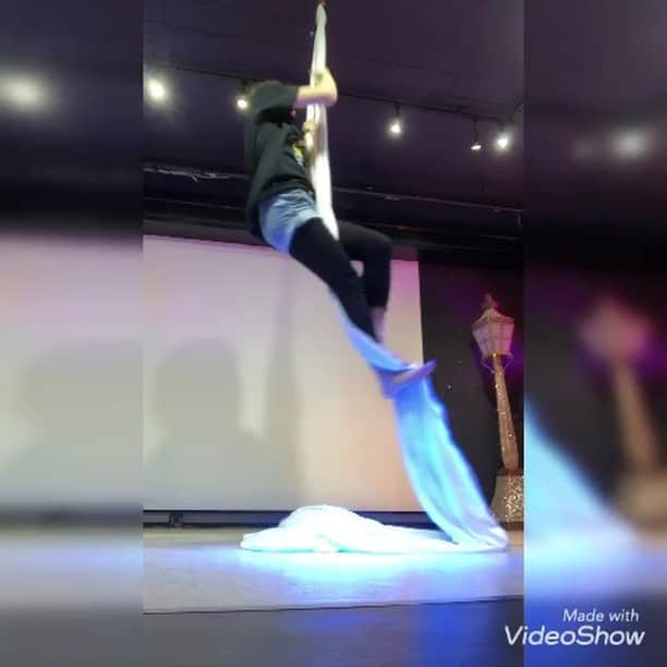 若林美保のグルメインスタ