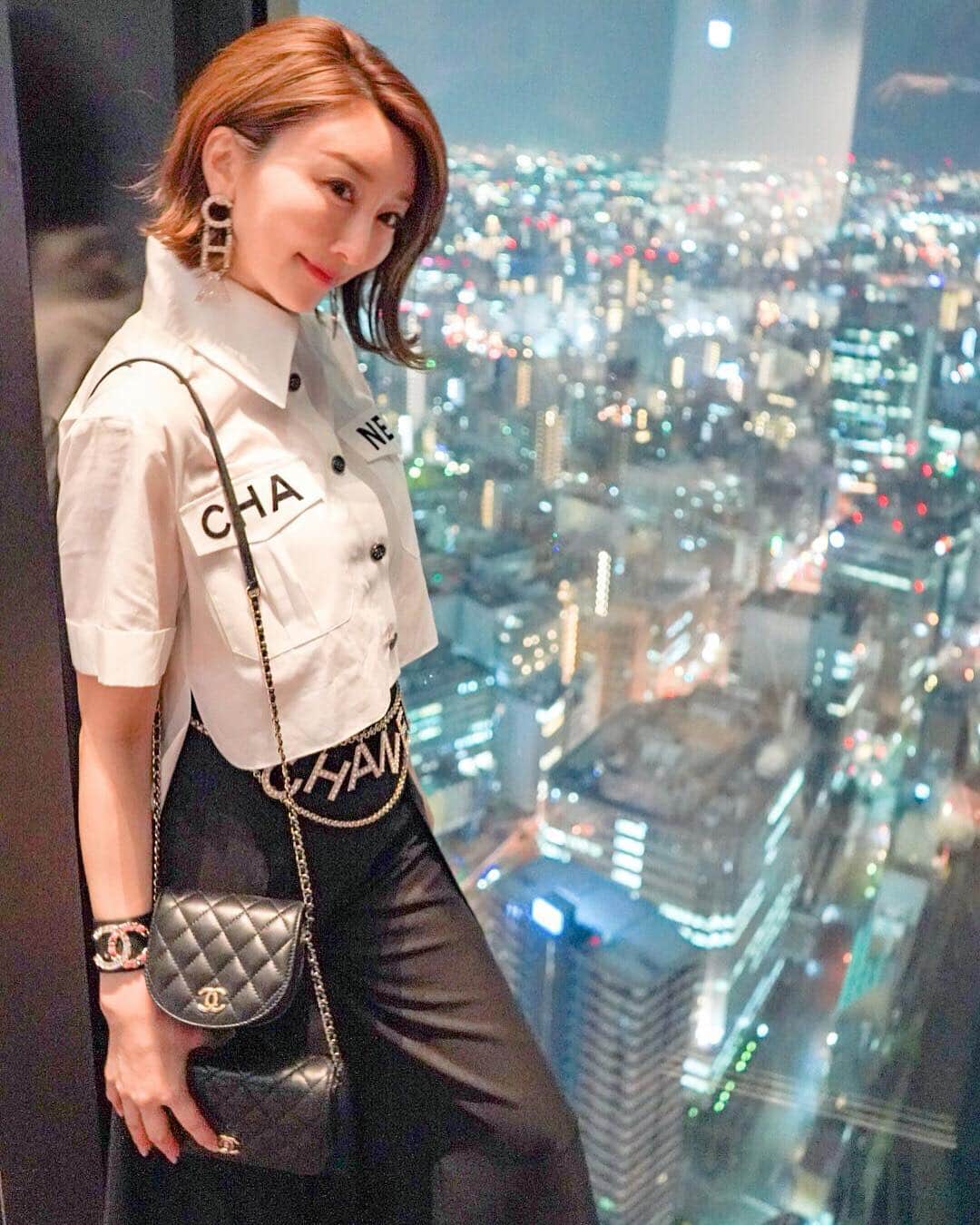 JUNKO（飯田順子）さんのインスタグラム写真 - (JUNKO（飯田順子）Instagram)「🌃🌃🌃🤩🎀 ・ #コンラッド大阪 から ・ みえる夜景🌃🎀 ・ はじめ行ったから嬉しかった お部屋も素敵だったな🌟 ・ @conradosaka.jp  #夜景#夜景綺麗 ・ #jun__ko_travel」3月24日 23時22分 - jun__ko_