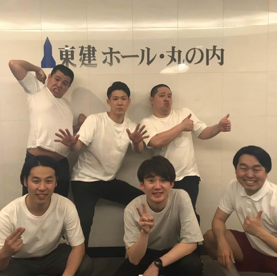 岸健之助のインスタグラム：「名古屋ジェネレーソンズありがとうございました！ #ジェラードン #ネルソンズ #次は #大阪 #NGK #難波グランド花月 #皆様 #お待ちしております！ #LOVE」