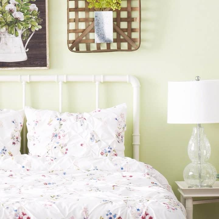 ロック&リパブリックのインスタグラム：「A good night’s sleep adds up. And so do the savings during our Home Sale through 3/31. Tap to shop bedding and more. #Kohls」