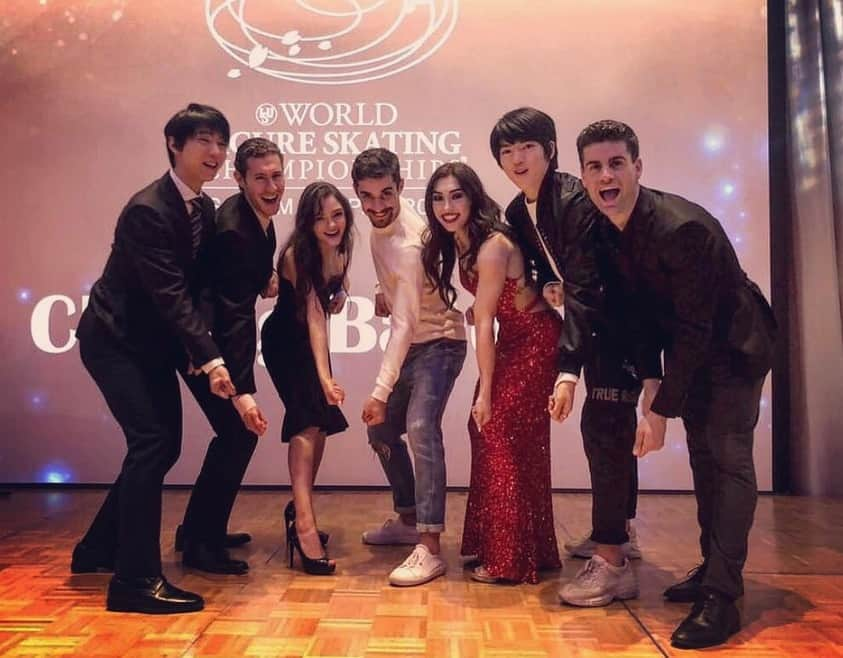 ジェイソン・ブラウンさんのインスタグラム写真 - (ジェイソン・ブラウンInstagram)「Closing banquet with the fam! ❤️ チームクリケットクラブは一緒に！#TeamCricket #WorldFigure ✨」3月25日 0時18分 - jasonbskates