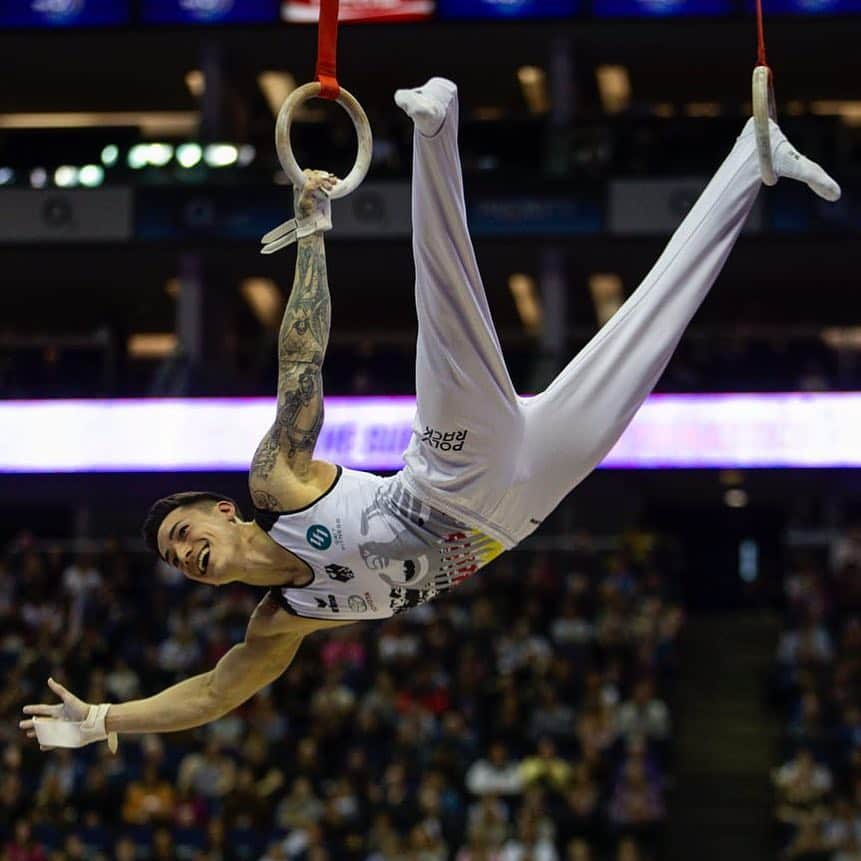 マゼル・ニューエンさんのインスタグラム写真 - (マゼル・ニューエンInstagram)「If you wanna see my routine on still rings at @superstarsofgymnastics , check out my FB page! #stillrings #fun #superstarsofgymnastics #gymnastics #o2 #london #themarcelnguyen #teamtoyota_de #247fitness #nichtsistunmöglich #wewritethefuture 📸: Jamie McPhilimey / Matchroom Multi Sport」3月25日 0時31分 - themarcelnguyen