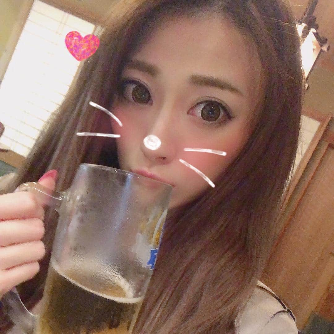 華沢友里奈さんのインスタグラム写真 - (華沢友里奈Instagram)「私が大好きなお寿司屋さんに この間行ったよん❤️😍 新座にある玉寿司さん❤️ @niiza_tamazushi  お店の雰囲気も好きだし ゆりな基本的にシャリが大きいのも嫌だけど小さすぎるのも嫌でちょうどいい シャリの量が来るし  ネタが美味しいから本当に好き❤️ #埼玉 #新座玉寿司  #新座 #玉寿司 #寿司 #食 #食べるの好きな人と繋がりたい  #followｍe」3月25日 0時42分 - hanazawayurina