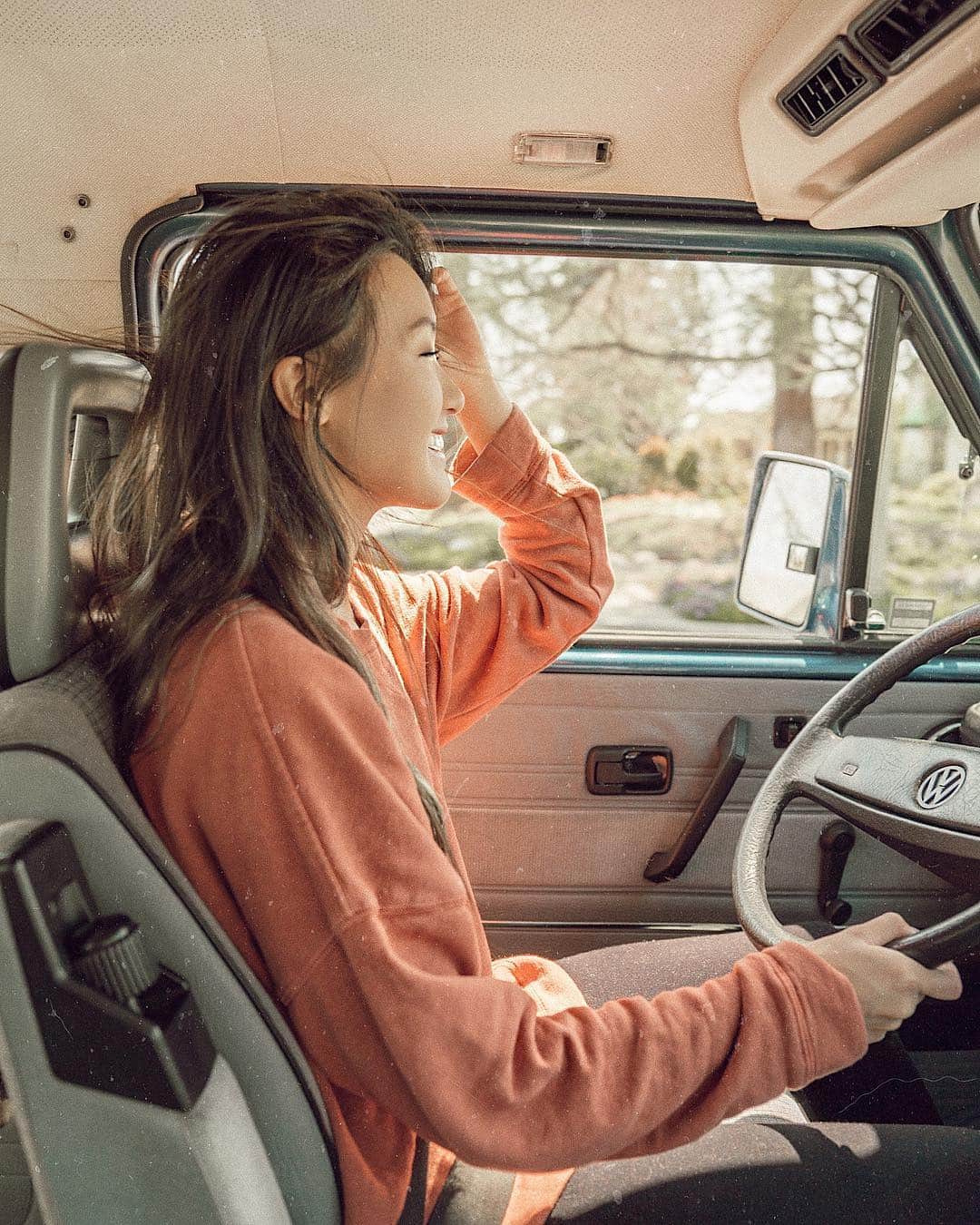 W E Y L I Eのインスタグラム：「Happiest when I’m driving our van around town 🚙 Wah replaced the suspension in our van this week & the ride is so much smoother now! I sometimes have thoughts of “should we have bought a new van instead of this vintage one? It needs so much work!” But the moment I hop in the driver seat & start driving it, Wah and I just smile from ear to ear because we’re obsessed with her old self! Can’t believe this van is older than me! 😂 She’s a 1990 Volkswagen Adventurewagen in case you’re new here!」