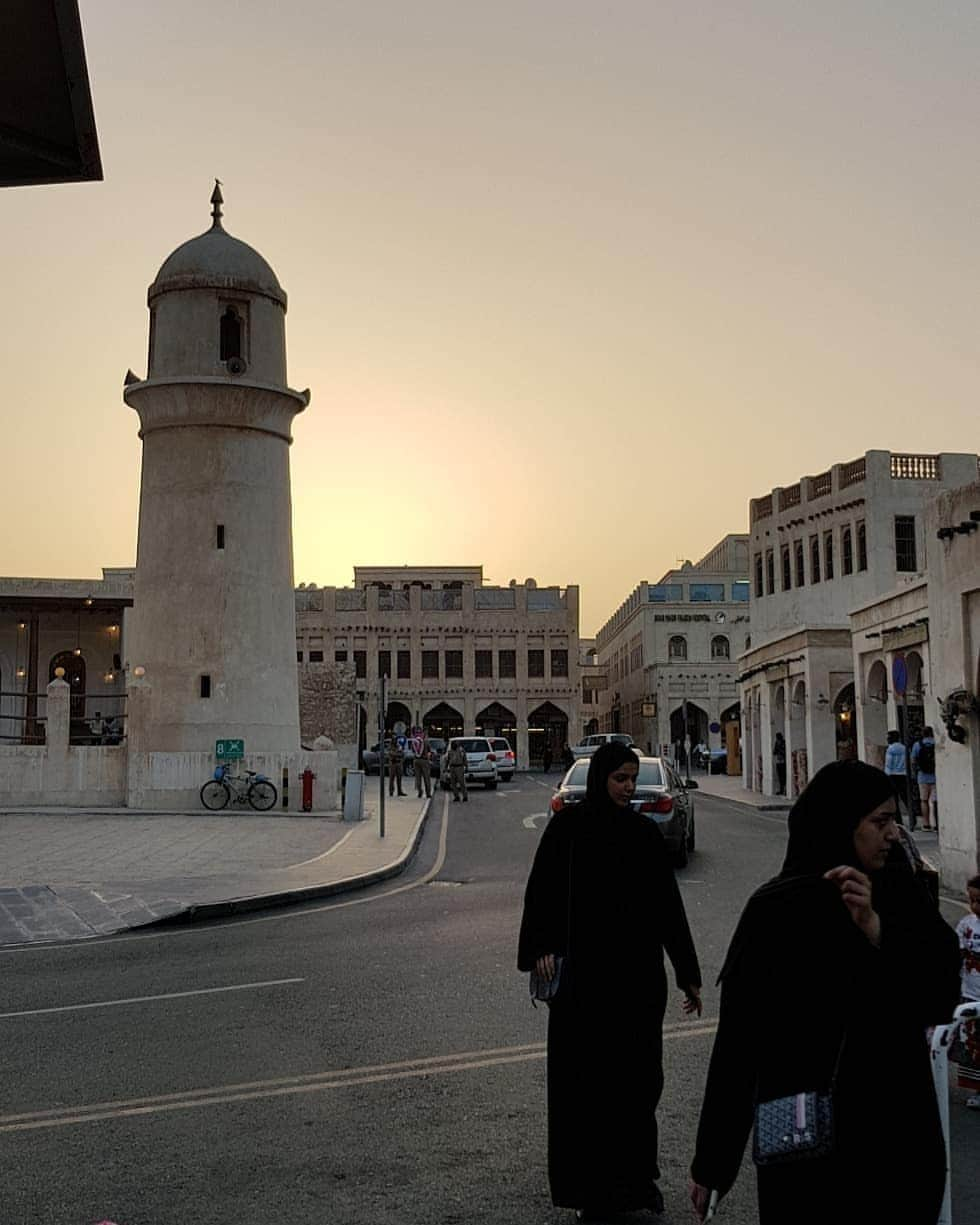 マデリン・スチュアートさんのインスタグラム写真 - (マデリン・スチュアートInstagram)「An amazing day sight seeing in Doha. #inclusion #diversity #love #weareone」3月25日 2時21分 - madelinesmodelling_