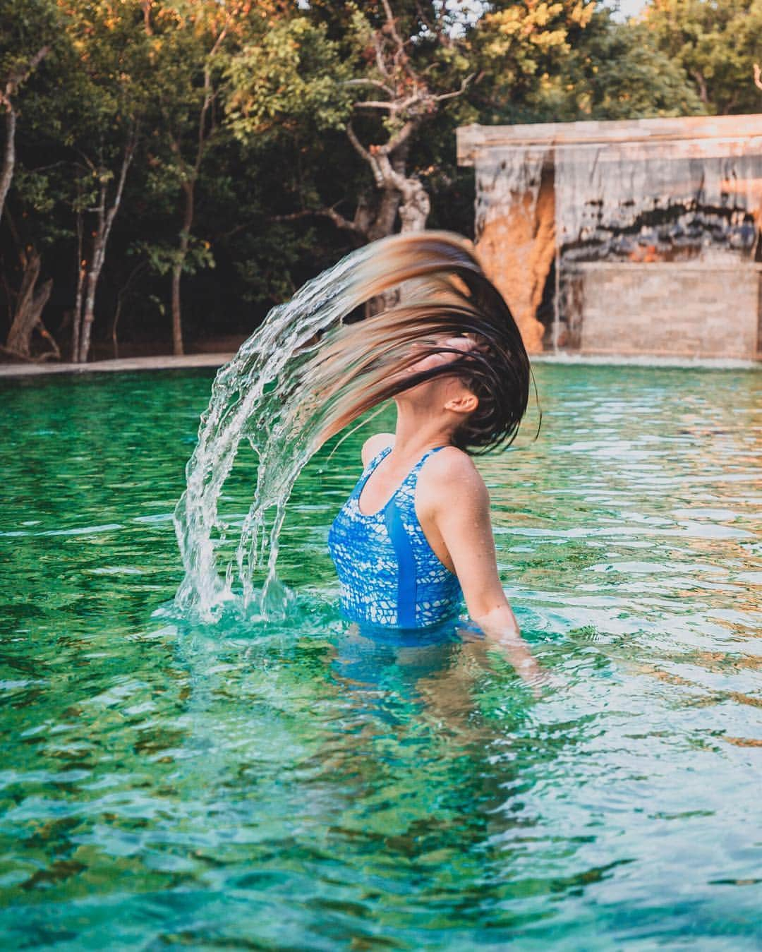 クリスタル・ハリスさんのインスタグラム写真 - (クリスタル・ハリスInstagram)「I’m not even sure what kind of shot I was trying to get but it took me a million tries to get to this 🌊 ⁣⁣ ⁣ The pool here at Chena Huts is pretty dreamy. Obsessed with the green tile and the waterfall over the bar in the background 👀 ⁣⁣ ⁣⁣ Bathing suit made from recycled ghost fishing nets by @fourthelementdive ⁣⁣ Location: @ugaescapes⁣⁣ @chenahutsbyugaescapes⁣⁣ ⁣⁣ #instatraveling #tourism #mytravelgram #traveldiaries #travelbook #swim #travellife #bathingsuit #adventure #explorer #igtravel #traveltheworld #travelpics #traveladdict #ugaescapes #timetoescape #travelphotography #instatravel #travelling #travelblogger #traveling #traveler #travels #pool #srilanka ⁣⁣」3月25日 2時22分 - crystalhefner