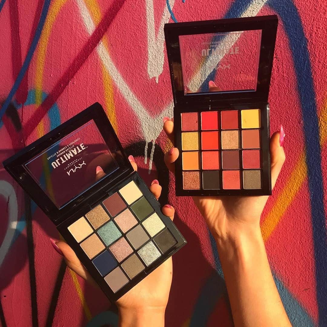 NYX Cosmeticsさんのインスタグラム写真 - (NYX CosmeticsInstagram)「THIS OR THAT?! 🤔 Which Ultimate Shadow Palette would you hit pan on first?! Ash (left) or Phoenix (right) ?! ☁🔥 || #nyxcosmetics #nyxprofessionalmakeup #crueltyfreebeauty」3月25日 2時59分 - nyxcosmetics