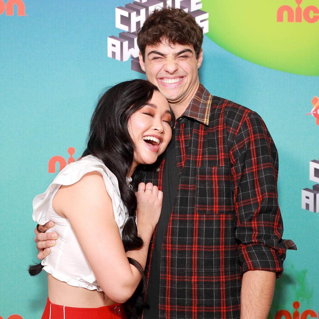 E! Onlineさんのインスタグラム写真 - (E! OnlineInstagram)「Lara Jean and Peter Kavinsky are always our first choice. 🧡(📷: Getty Images)」3月25日 3時02分 - enews