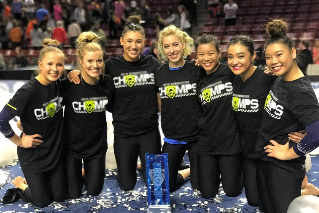 カイラ・ロスさんのインスタグラム写真 - (カイラ・ロスInstagram)「What an amazing night✨ This team really is something special!💙 So proud to be a bruin!」3月25日 3時46分 - kyla_ross96