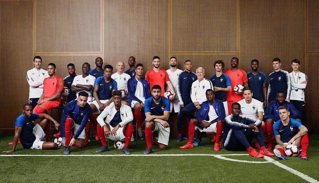 フロリアン・トヴァンのインスタグラム：「Team 🇫🇷 @equipedefrance ⭐️⭐️」
