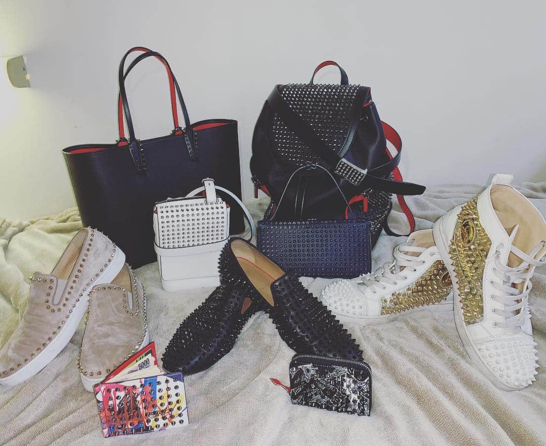 のインスタグラム：「ちょっと前からハマってる♪  #仕上がってる#いききってる#3150 #ChristianLouboutin」