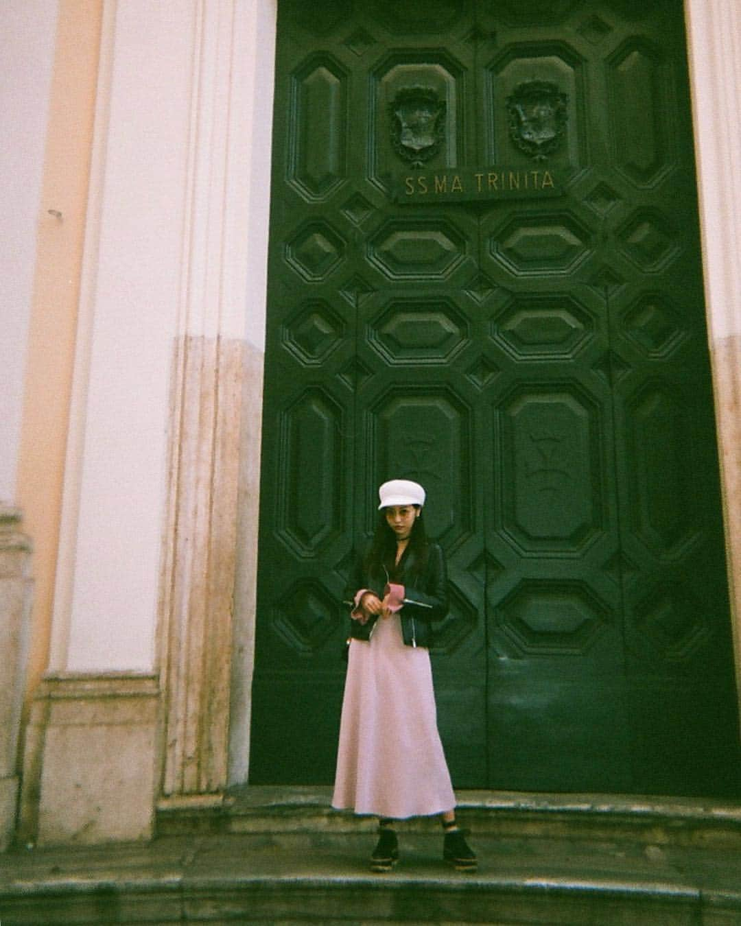 佐野ひなこさんのインスタグラム写真 - (佐野ひなこInstagram)「写ルンです #イタリア旅行」4月8日 23時19分 - hinako_sano