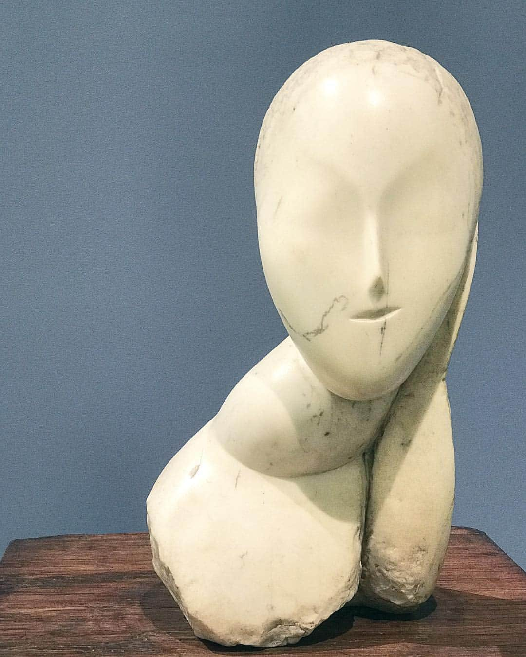 glorianotoさんのインスタグラム写真 - (glorianotoInstagram)「#brancusi shape shifting the magnificence that is Woman」4月8日 23時49分 - glorianoto