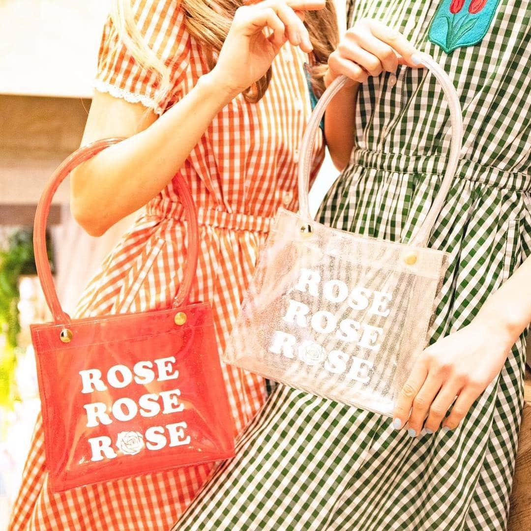 中村巴美さんのインスタグラム写真 - (中村巴美Instagram)「____________________colorful ( @mokes_japan 🌴 ) #popmake #colorfuleyeshadow .  Model @femm____  Photo Tak Iijima Hair @yukiomori  Make @tmm_238  Fashion @aymmy93 . . 使用コスメ💄 @anastasiabeverlyhills  @rmkofficial . @urbandecaycosmetics . . .  #makeup #pop#hair#Photo #mokes#nakameguro #aymmy93 #fashion#Lemon #FEMM#artist #tomominakamura」4月8日 23時56分 - tmm_238