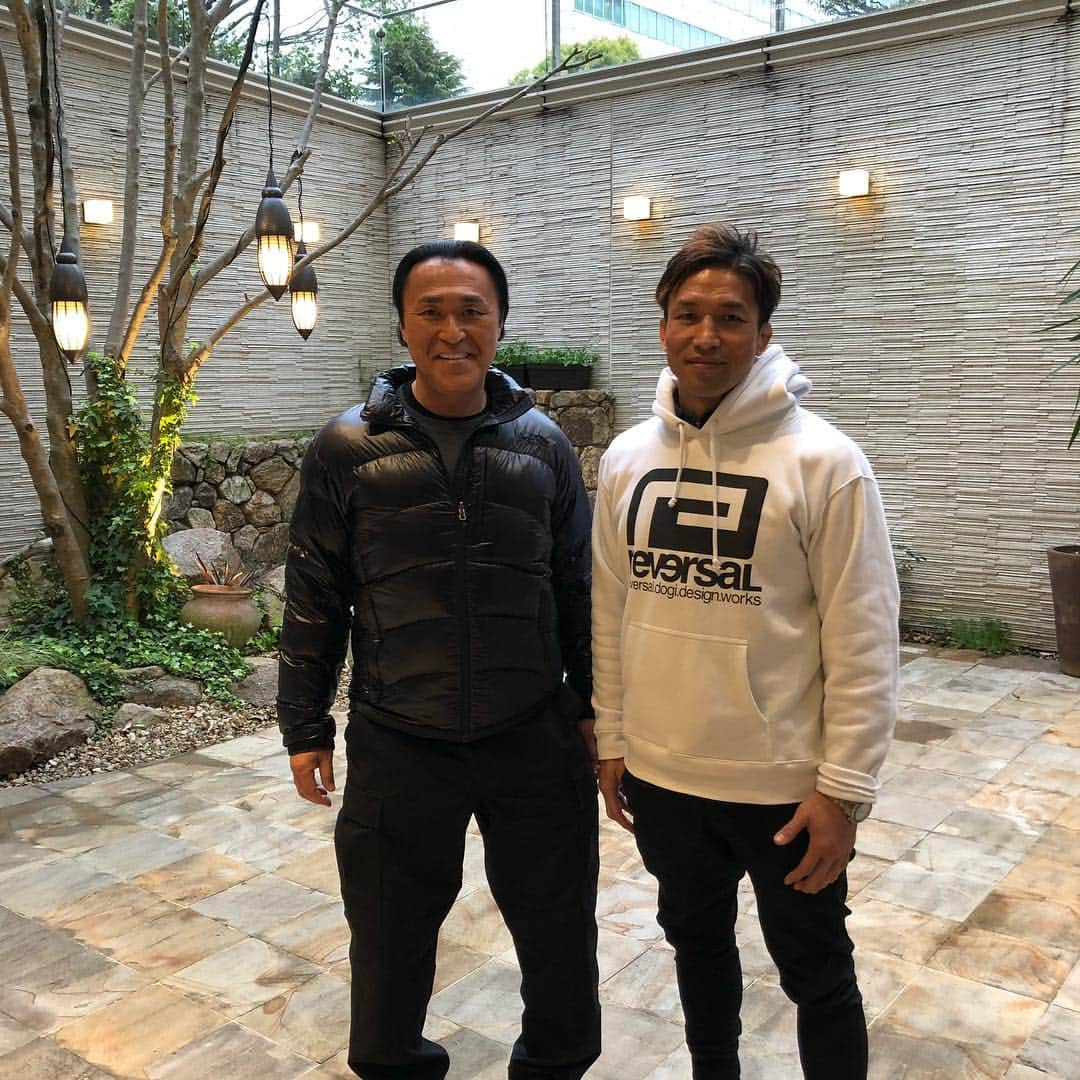 宮田和幸さんのインスタグラム写真 - (宮田和幸Instagram)「MAK高野さん 2004年にハワイでデビューしたランブルオンザロックの時からのお付き合い。 最高の友人の1人。毎年一度、LAか日本で会います。 また会いましょう！ #maktakano #goodfriend #la #mma」4月9日 0時08分 - miyata.hercules