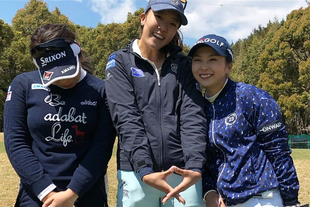 エイミー・コガさんのインスタグラム写真 - (エイミー・コガInstagram)「Thank you Katsuragi Golf Club for hosting the Yamaha Ladies Open!✨I was able to make the cut but couldn’t play my best during the weekend😭 thank you to all the sponsors, volunteers, staffs, fans, family and friends for making all this possible! Can’t wait to tee it up at the Studio Alice Women’s Open at Hanayashiki this week!🌸 #jlpga #yamahaladiesopen #shizuoka  Yamaha Ladies Open🌸 葛城でプレーするのすっごく楽しみにしてたのにいっぱいもったいないショットをうっちゃてスーパーくやしいです😭 またらいねんリベンジします！💪 こんしゅうのスタジオアリスオープンもがんばりますー😆✨ #エイミーコガ  #さいごはyumikosanとerikachan」4月8日 16時11分 - eimango