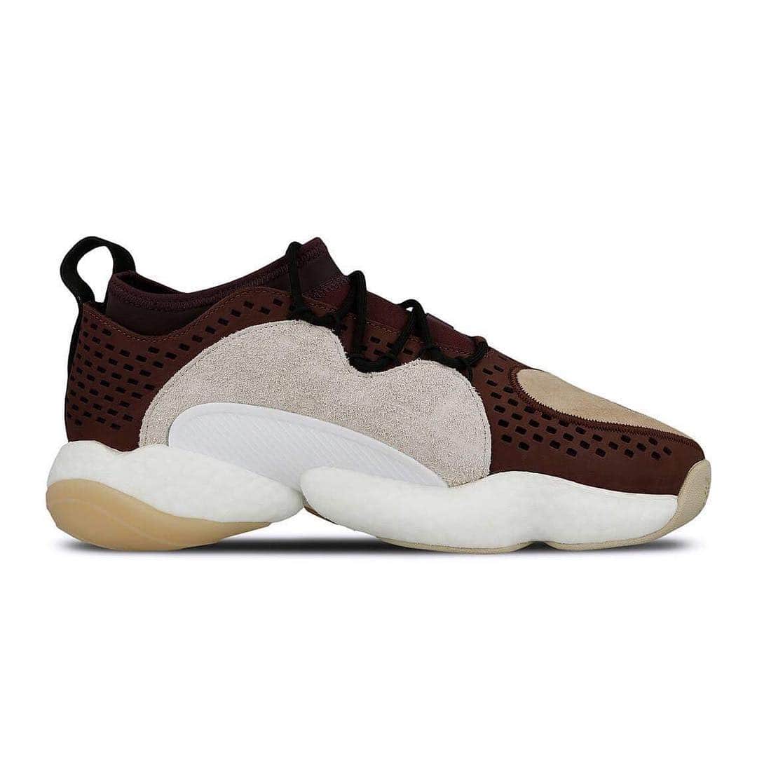 HYPEBEASTさんのインスタグラム写真 - (HYPEBEASTInstagram)「@hypebeastkicks: @adidas has returned with a brand new silhouette, dubbed Crazy BYW Low. Taking the basketball styled-shoe to a lower alternative, the sneaker sees an upper dressed in premium materials such as perforated leather and smooth suede in an earthy colorway. It’s set to hit adidas’ web store and select stockists on April 27 for $220 USD. Photo: @overkillshop」4月8日 16時32分 - hypebeast