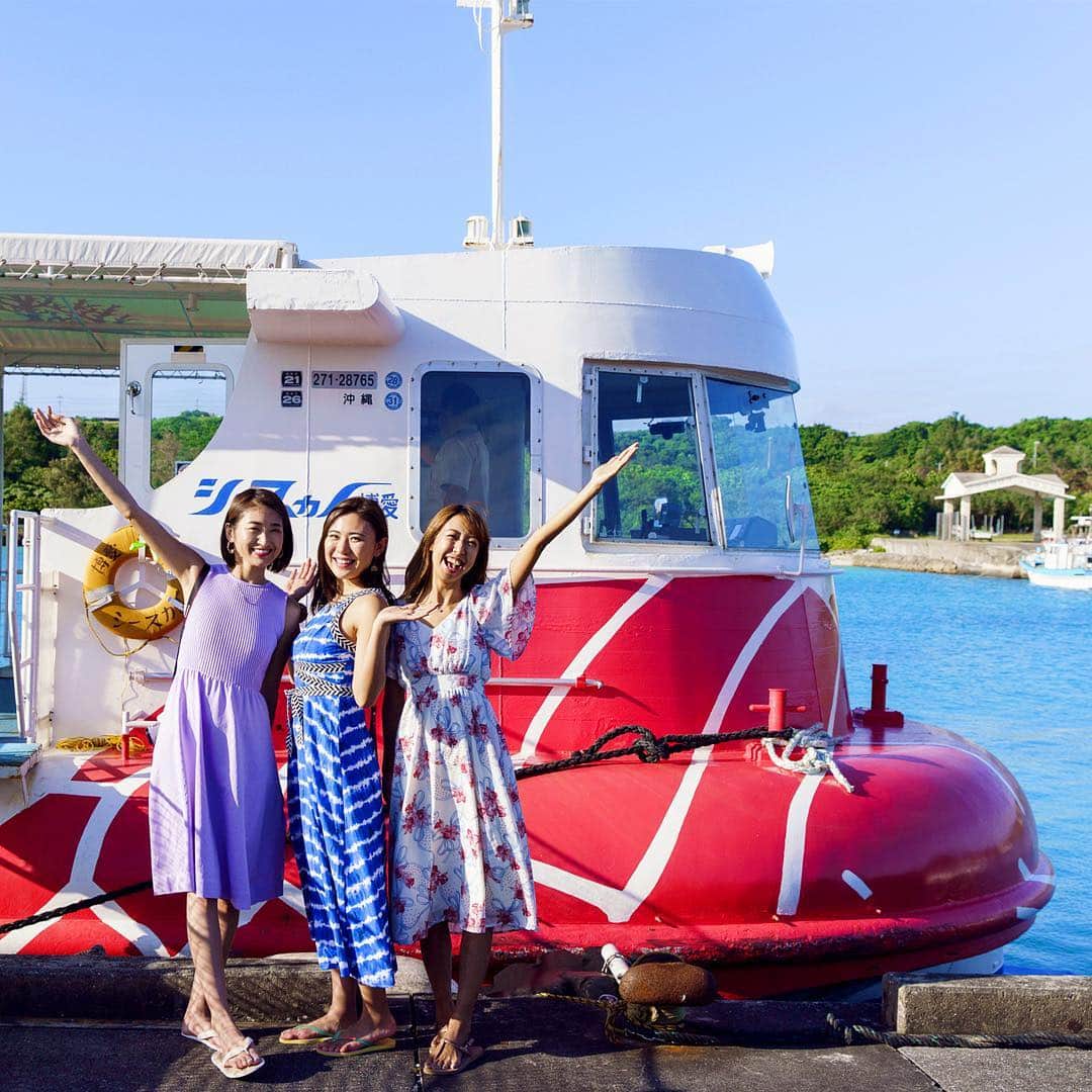 ジェットスター航空さんのインスタグラム写真 - (ジェットスター航空Instagram)「水中観光船「#シースカイ博愛」にのって、海中散歩を満喫🐠　#サンゴ礁 や 色鮮やかな　#熱帯魚 を見ることができるんでスター✨ ・ 宮古のしまの遊び方を公開中☝http://bit.ly/shima_okinawa ・ ✈#東京（成田）発着　片道 ¥6,990〜 運航中！ ✈#大阪（関西）発着　片道 ¥5,990〜 7/3 start ・ #ジェットスター #jetstar_japan #jetstar #e旅ブック #e旅ブック宮古編 #下地島 #宮古島 #沖縄離島 #旅行 #島旅 #リゾート #ビーチ #海のある生活 #海日和 #宮古島旅行 #ブルーチャージ #宮古ブルー #17エンド #下地島空港 #ビーチ直行便 ・ *運賃はエコノミークラス「Starter」。支払手数料、空港使用料等が別途必要です。受託手荷物の料金は含まれません。諸条件が適用されます。運航は関係機関の認可を前提とします。」4月8日 16時29分 - jetstar_japan