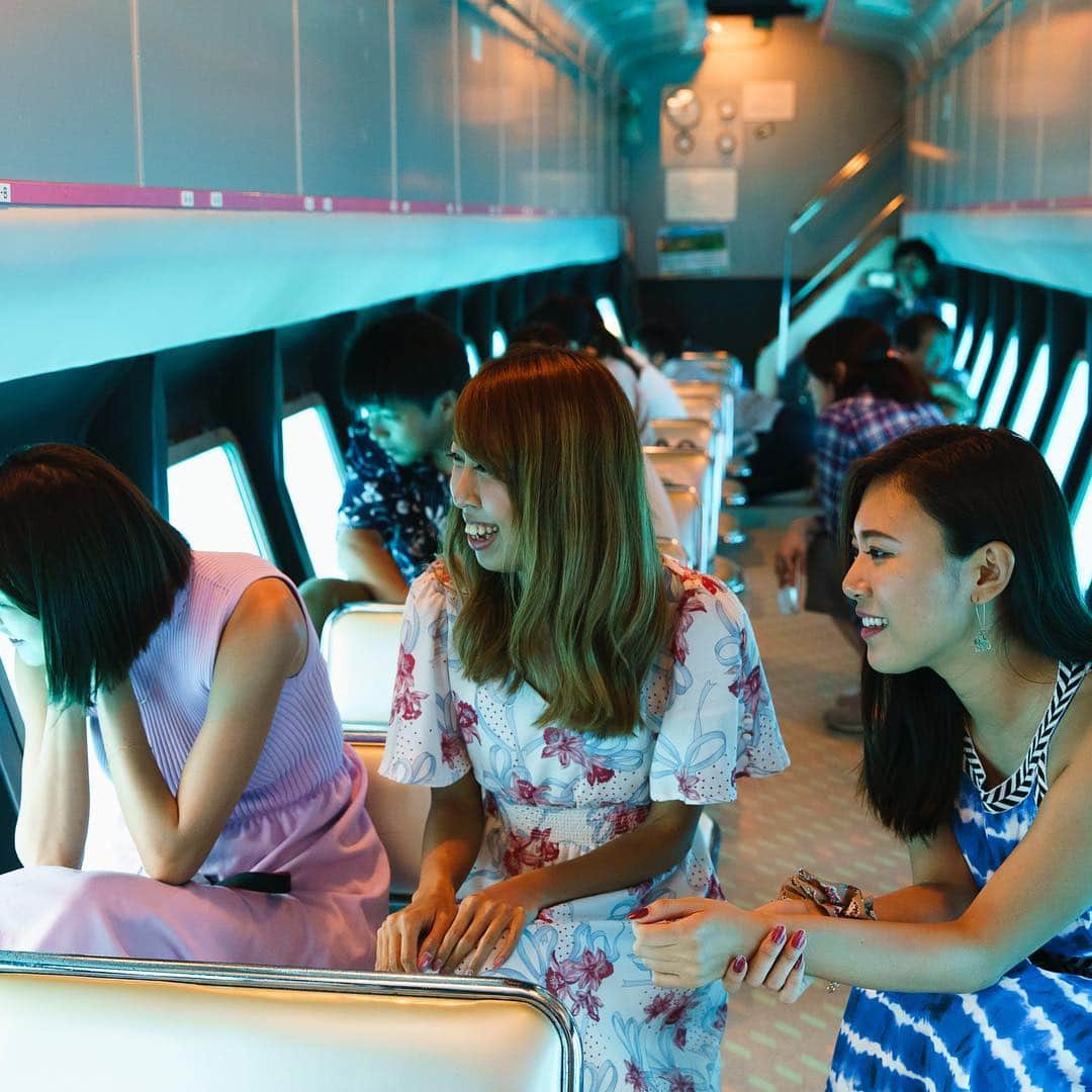ジェットスター航空さんのインスタグラム写真 - (ジェットスター航空Instagram)「水中観光船「#シースカイ博愛」にのって、海中散歩を満喫🐠　#サンゴ礁 や 色鮮やかな　#熱帯魚 を見ることができるんでスター✨ ・ 宮古のしまの遊び方を公開中☝http://bit.ly/shima_okinawa ・ ✈#東京（成田）発着　片道 ¥6,990〜 運航中！ ✈#大阪（関西）発着　片道 ¥5,990〜 7/3 start ・ #ジェットスター #jetstar_japan #jetstar #e旅ブック #e旅ブック宮古編 #下地島 #宮古島 #沖縄離島 #旅行 #島旅 #リゾート #ビーチ #海のある生活 #海日和 #宮古島旅行 #ブルーチャージ #宮古ブルー #17エンド #下地島空港 #ビーチ直行便 ・ *運賃はエコノミークラス「Starter」。支払手数料、空港使用料等が別途必要です。受託手荷物の料金は含まれません。諸条件が適用されます。運航は関係機関の認可を前提とします。」4月8日 16時29分 - jetstar_japan