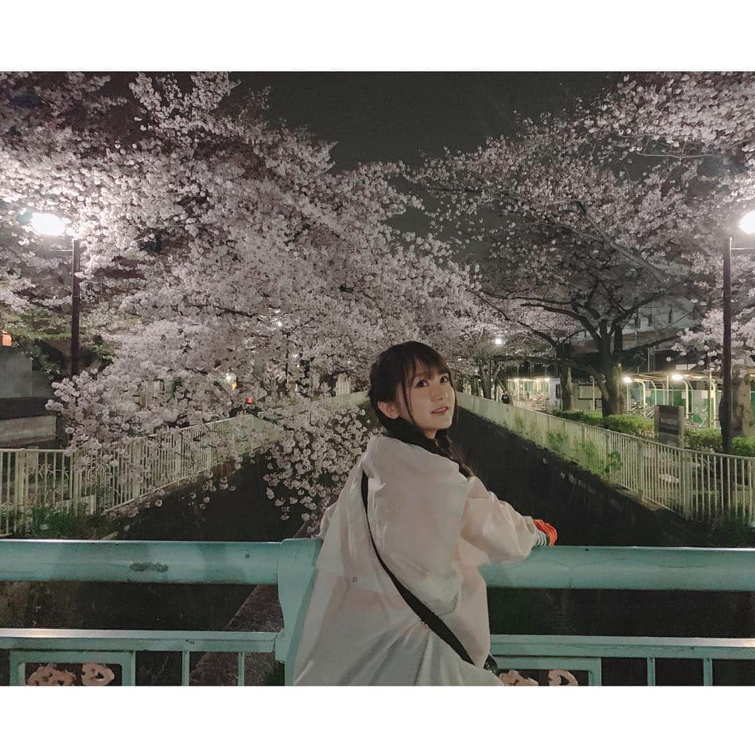 浜田翔子さんのインスタグラム写真 - (浜田翔子Instagram)「🐰🌸🌼🌸🌼🌸🐻 happy💐  #sakura」4月8日 16時39分 - shoko_hamada
