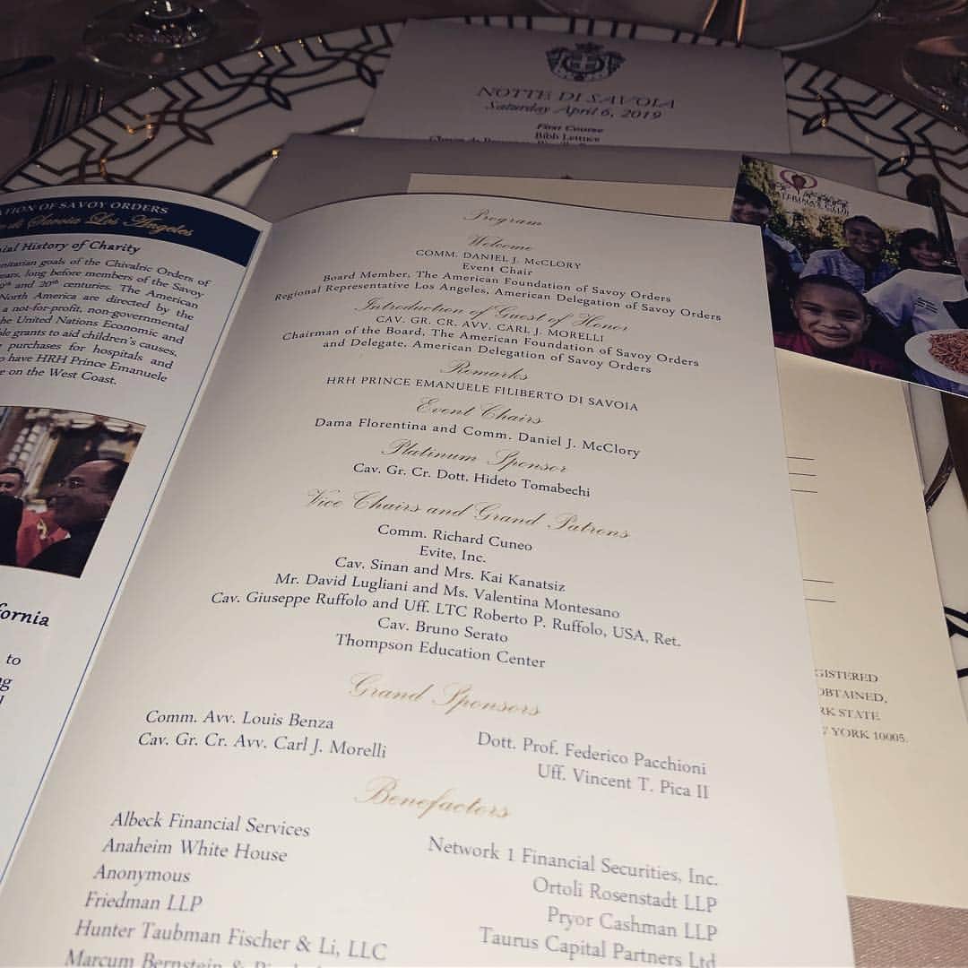 苫米地英人さんのインスタグラム写真 - (苫米地英人Instagram)「Notte di Savioia晩餐会に出席した。サヴォイア王家騎士団アメリカ代表部のチャリティガラ。エマニュエル皇太子も出席。ビバリーヒルズのモンタージュで開かれた。5月26日の日本での晩餐会の紹介もしてもらった。我々は有名なビバリーウィルシャーに泊まった。  Notte di Savoia was held at Montage Beverly Hills with the attendance of HRH Prince Emanuele Filberto di Savoia.  Our gala in Tokyo will be on May 26th.  Japanese Delegation stayed at the famous Beverly Wilshire.」4月8日 16時55分 - drtomabechi