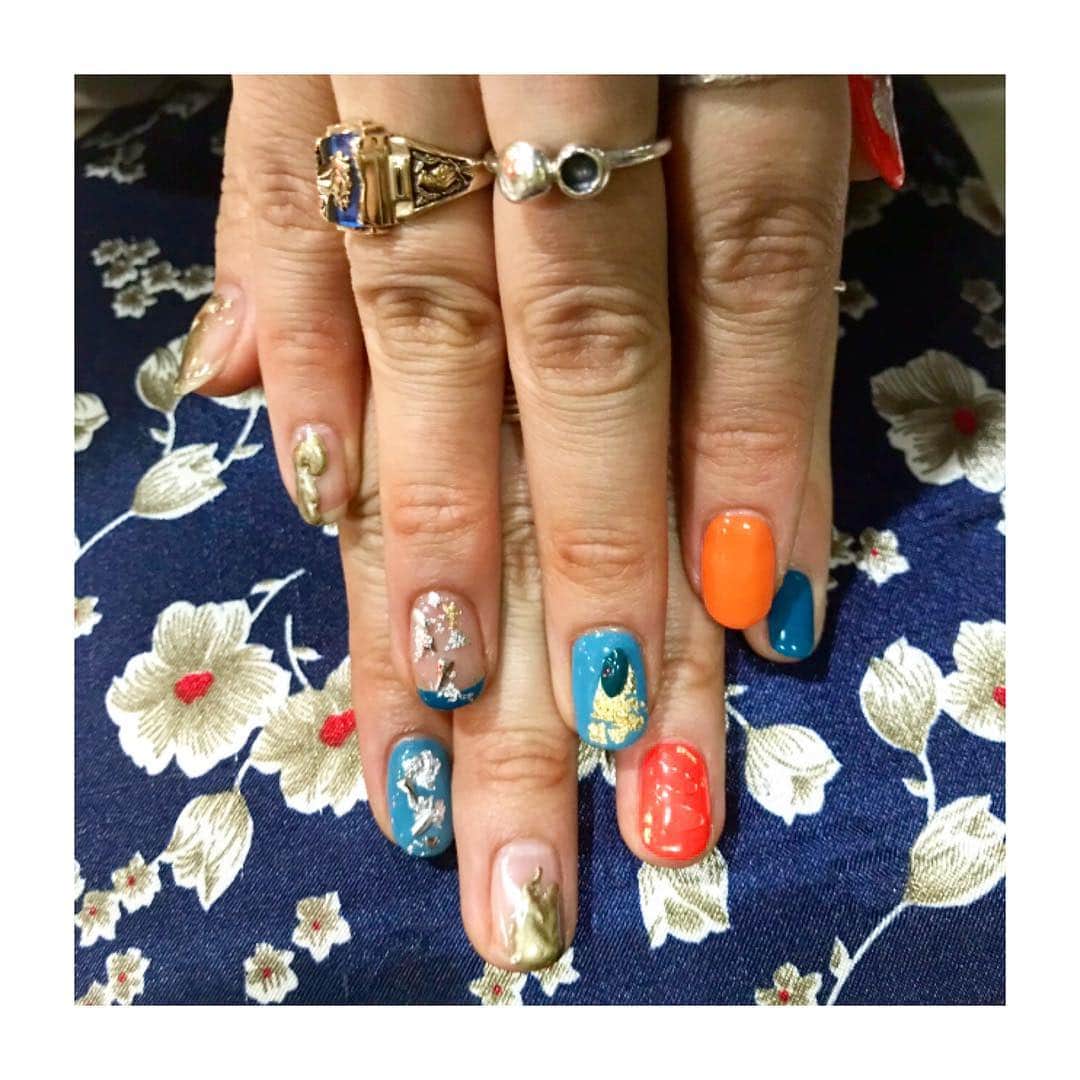 石橋穂乃香のインスタグラム：「たまに、は、 オンナノコみたいな！ 春だし！おめかし！ 💅by BOW女史(TOKYO GEGEGAY)」