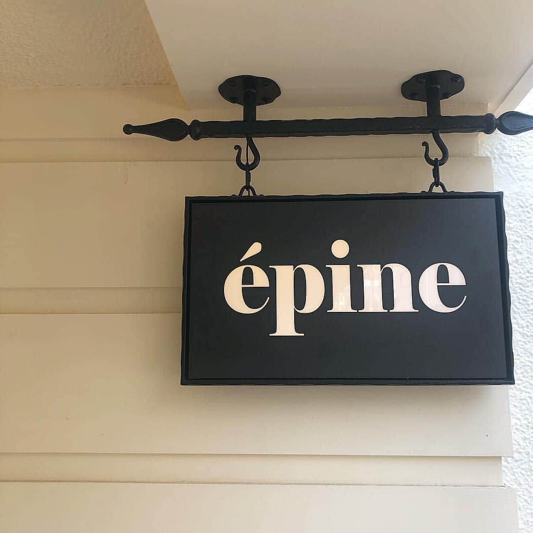 のインスタグラム：「. . 念願の♥ @epineofficial  お目当てのものを買いに☺︎ . #epine#エピヌ#表参道」
