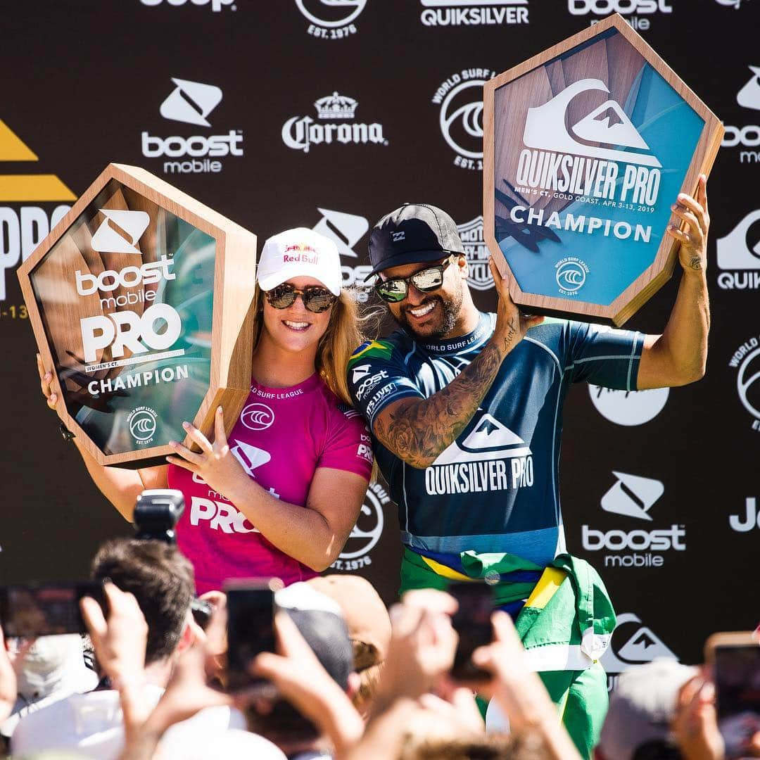 オリンピックチャンネルさんのインスタグラム写真 - (オリンピックチャンネルInstagram)「Caroline Marks 🇺🇸 and Italo Ferreira 🇧🇷 won the opening stop of the World Surf League, Championship Tour which took place at Duranbah Beach, Australia.  In addition to the year’s first elite surfing event, it also marked the first Championship Tour event to award equal prize money to the female and male competitors.  @wsl」4月8日 18時27分 - olympicchannel_x