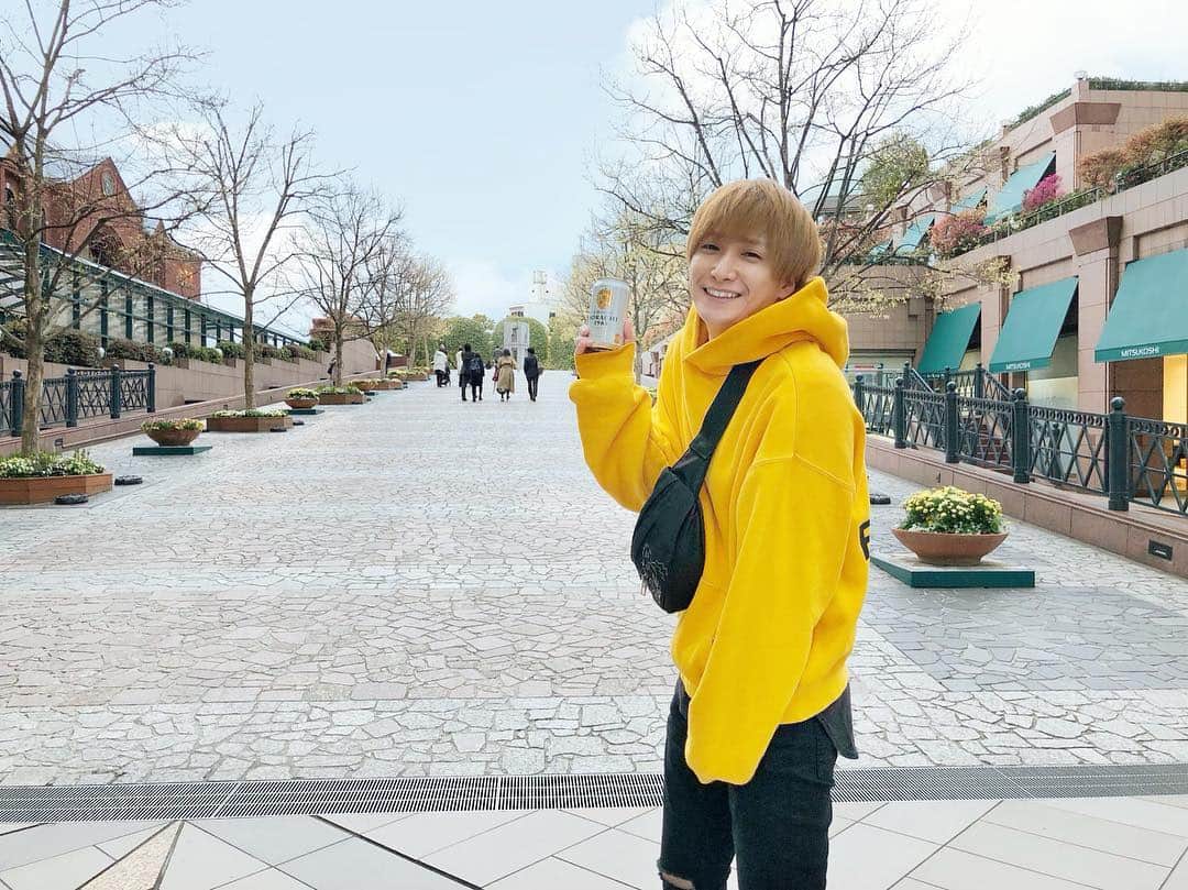 のインスタグラム：「.﻿ 🎉🍺🌻﻿ ﻿ 恵比寿ガーデンプレイスで﻿ 開催されているビヤガーデンで﻿ 明日発売になる新商品﻿ "SORACHI1984" の試飲をしました✨﻿ ﻿ 読み方は🍺 <ソラチ いちきゅうはちよん﻿ ﻿ イベントのトークショー🎤では﻿ 発売秘話、ビールの特徴など﻿ 開発者の皆さんのお話が聞けたし、﻿ シアター上映🎬では﻿ ビールの美味しさの秘密も聞けました☺️🍺﻿ ﻿ 独特の苦味がクセになるビールで﻿ 美味しかったよ〜🍺✨﻿ 数年前まではビール苦手だったのに﻿ 大人になってビールの美味さが﻿ 本当にわかってきた〜🤔💭ドヤァ﻿ ﻿ ビヤガーデンは明日まで﻿ 恵比寿ガーデンプレイスで﻿ 開催しているので﻿ 興味がある人やビール好きな人は﻿ 行ってみてね🍺❤️﻿ ﻿ みんなはビール飲めるかい？🥺✨﻿ ﻿ #PR #1984﻿ #SORACHI1984﻿ #サッポロビール﻿ #ソラチエース﻿ #InnovativeBrewer ﻿ #ビヤガーデン ﻿ #恵比寿ガーデンプレイス ﻿ #伝説のホップ」