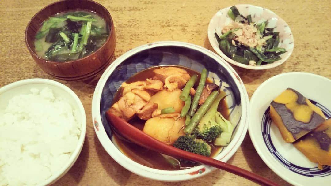 伊藤修子さんのインスタグラム写真 - (伊藤修子Instagram)「よく行く定食屋です。カレー味の煮物でした。」4月8日 18時51分 - itoshuko