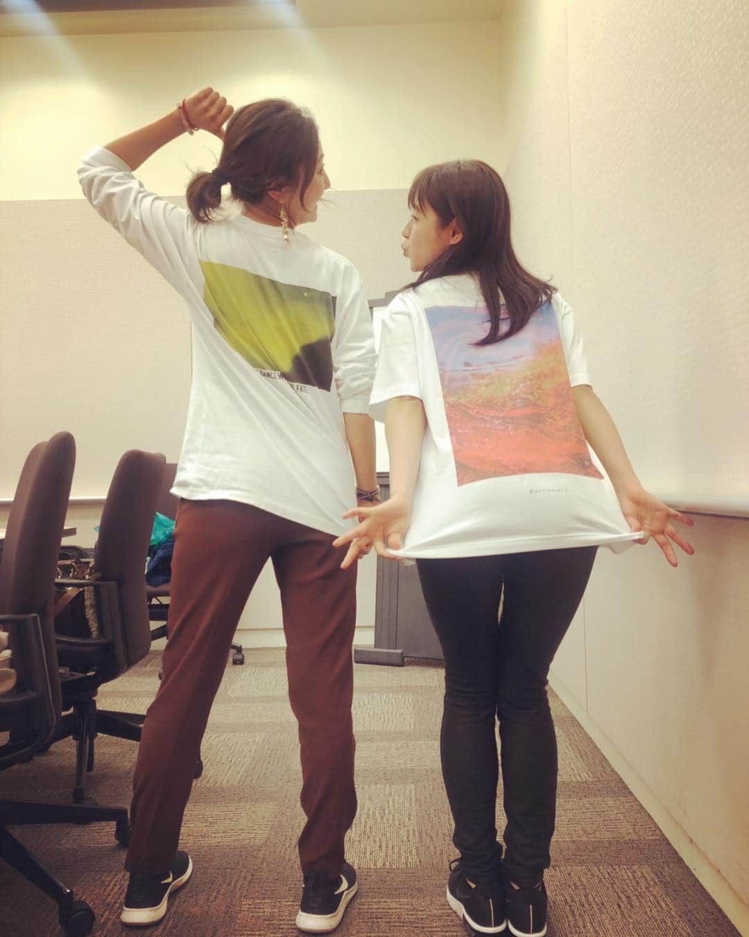 瀧本美織のインスタグラム：「😛」