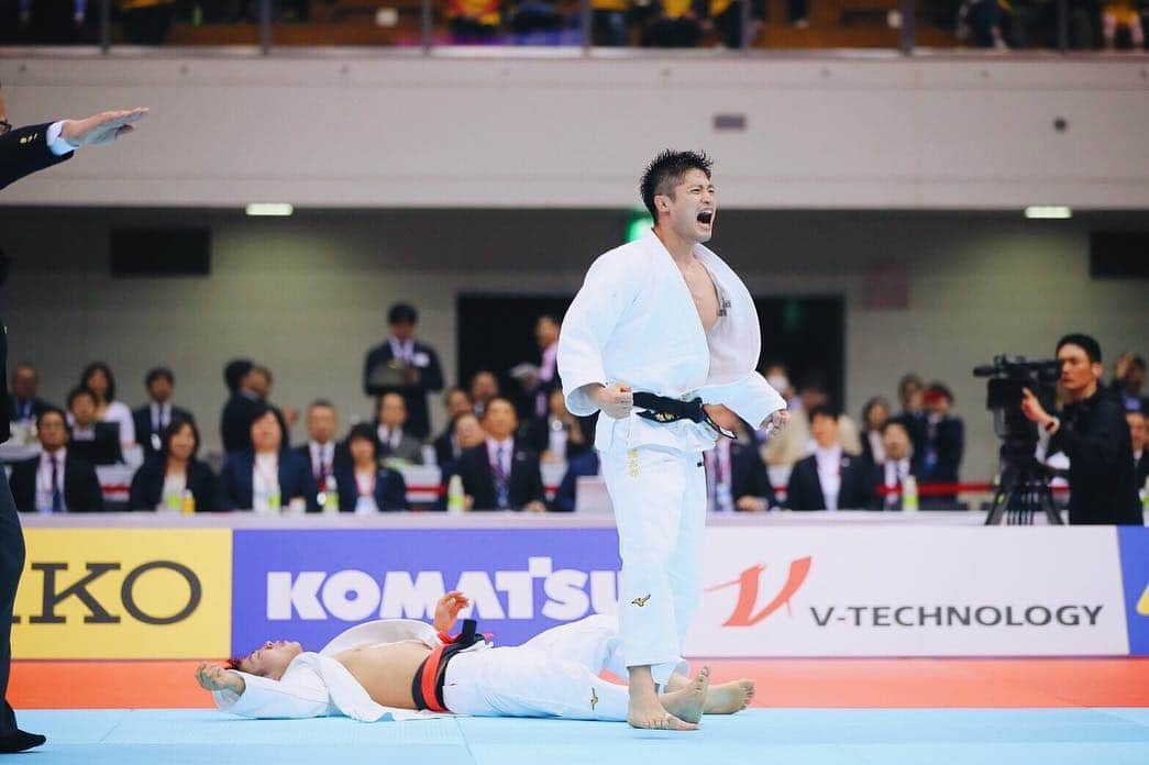 丸山城志郎のインスタグラム：「全日本選抜体重別選手権 優勝することができました！ 8月世界選手権も頑張ります。 皆さんの応援が凄く力になりました！ ありがとうございます。 #柔道#judo#全日本選抜#体重別#mikihouse#ミキハウス」