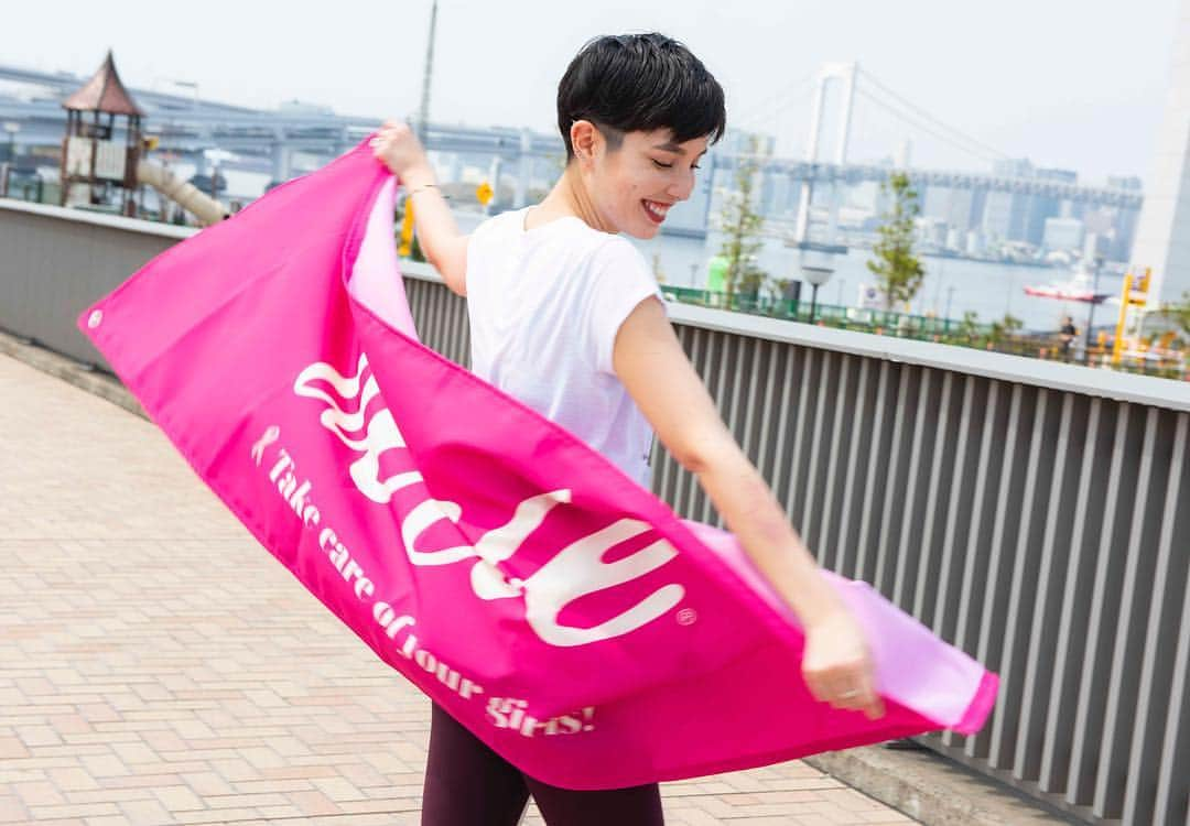 サマンサ麻里子さんのインスタグラム写真 - (サマンサ麻里子Instagram)「Pink Ribbon Walk 2019 💖 with my @aeriejp fam! So happy to participate in a cause that I care for! Make sure to take care of your girls 💖 Aerie チームとピンクリボンウォークに初めて参加しました！ 乳がん検診は本当に大事！Take care of your girls 💖 | 📸 @sachi_k_k . . . #aeriejp #aeriereal #pinkribbonwalk2019 #breastcancerawareness #toyosu #pink #ae #teamaerie #tokyoblogger #tokyomodel #weekend #pinkribbon #samanthamariko」4月9日 0時34分 - samanthamariko