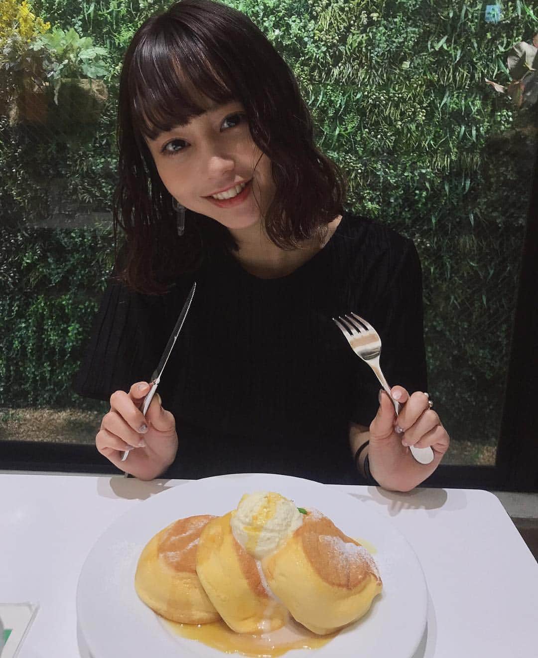 NANAMIさんのインスタグラム写真 - (NANAMIInstagram)「珍しく甘いもの食べたくて ずっっと行きたかった幸せのパンケーキ🥞🍴 はぁ幸せっっっ ☺︎ご満悦 ☺︎」4月8日 19時25分 - nanami023
