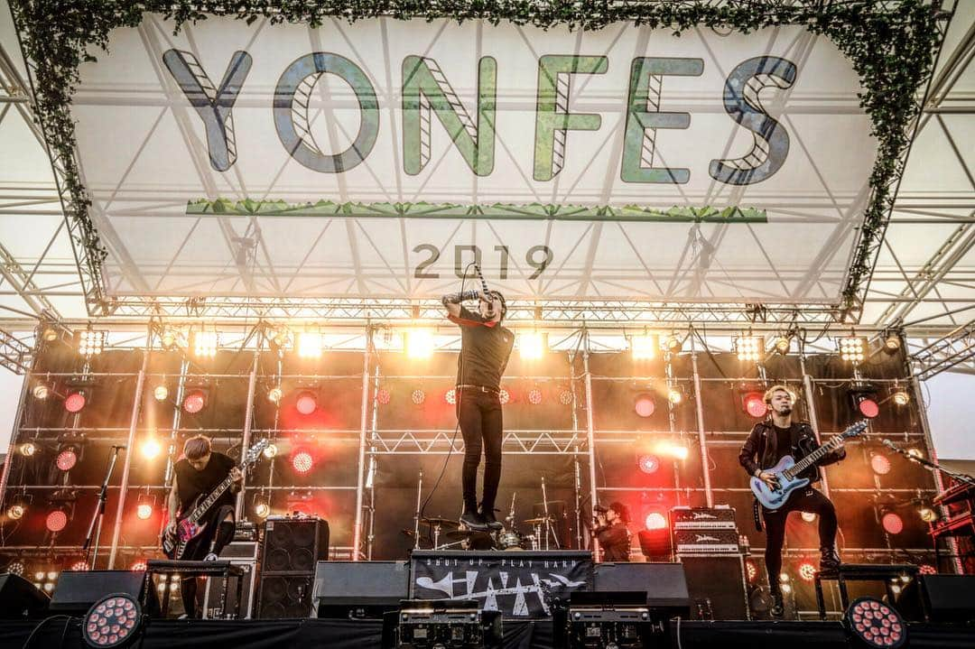 MAH さんのインスタグラム写真 - (MAH Instagram)「YON FES 2019.  #yonfes #SiM  Photo @kouhey0622」4月8日 19時37分 - mahfromsim