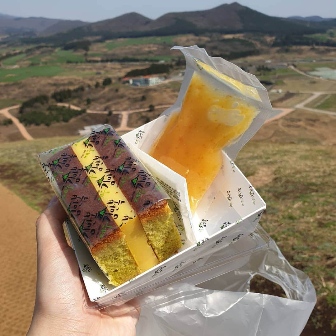 ロクヒョンさんのインスタグラム写真 - (ロクヒョンInstagram)「⛰」4月8日 19時35分 - k_rockhyeon