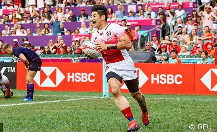 藤田慶和さんのインスタグラム写真 - (藤田慶和Instagram)「Day3 Hong Kong7s🐉 vs Wales🏴󠁧󠁢󠁷󠁬󠁳󠁿 38 - 7✅ vs Kenya🇰🇪 21 - 12✅ vs Scotland🏴󠁧󠁢󠁳󠁣󠁴󠁿 24 - 26❎ 2勝1敗で最終順位が10位でした！WSで勝利したときの喜びは格別！支えてもらった方々やセブンズの仲間にいい報告ができそうです👍 次のシンガポール🇸🇬大会でもう一つ成長できるように頑張ります！応援よろしくお願いします🙇‍♂️ #hongkong7s #セブンズ #日本代表 #sevens #japan #rugby」4月8日 19時43分 - yoshikazu15